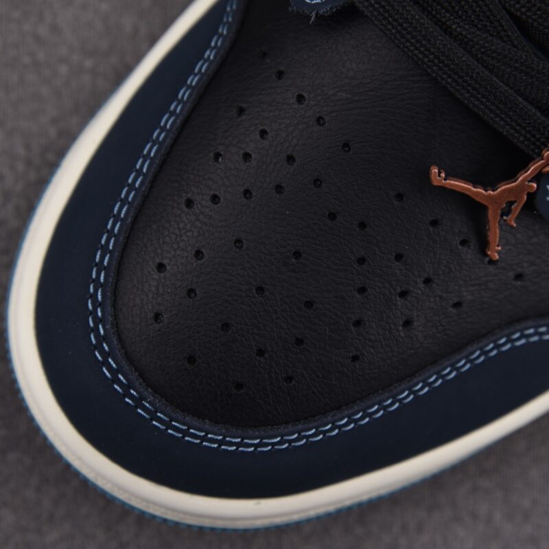 (BEST) Air Jordan 1 Low SE Black 'DARK OBSIDIAN SNAKESKIN'