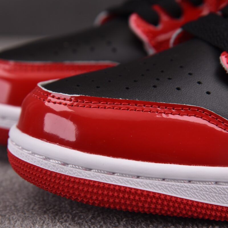 (BEST) Air Jordan 1 Low SE Patent 'VARSITY RED BLACK'