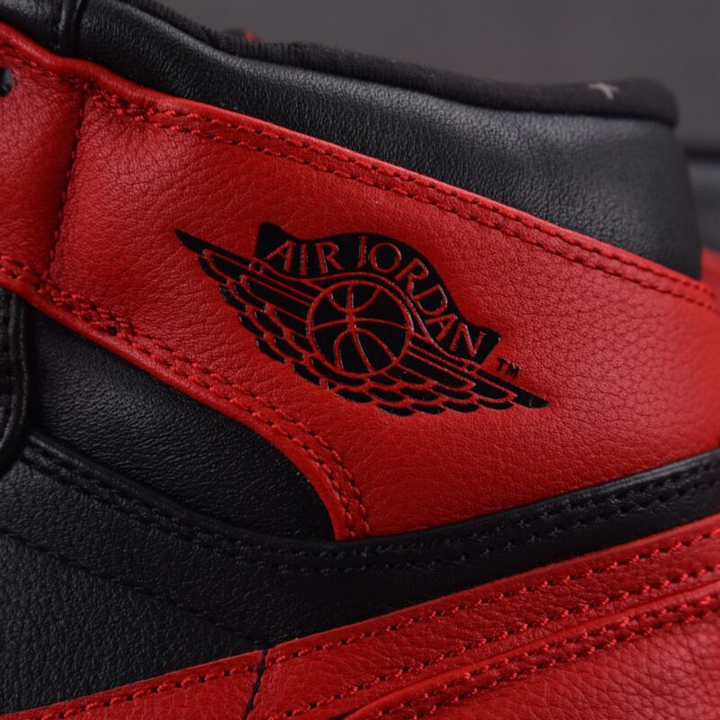(BEST) Air Jordan 1 Retro High 'Banned' (2011)