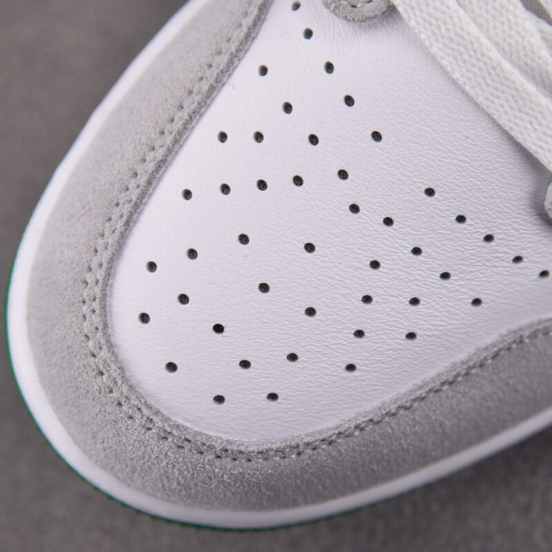 (BEST) Air Jordan 1 Retro Low Golf 'PINE GREEN'