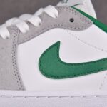 (BEST) Air Jordan 1 Retro Low Golf 'PINE GREEN'