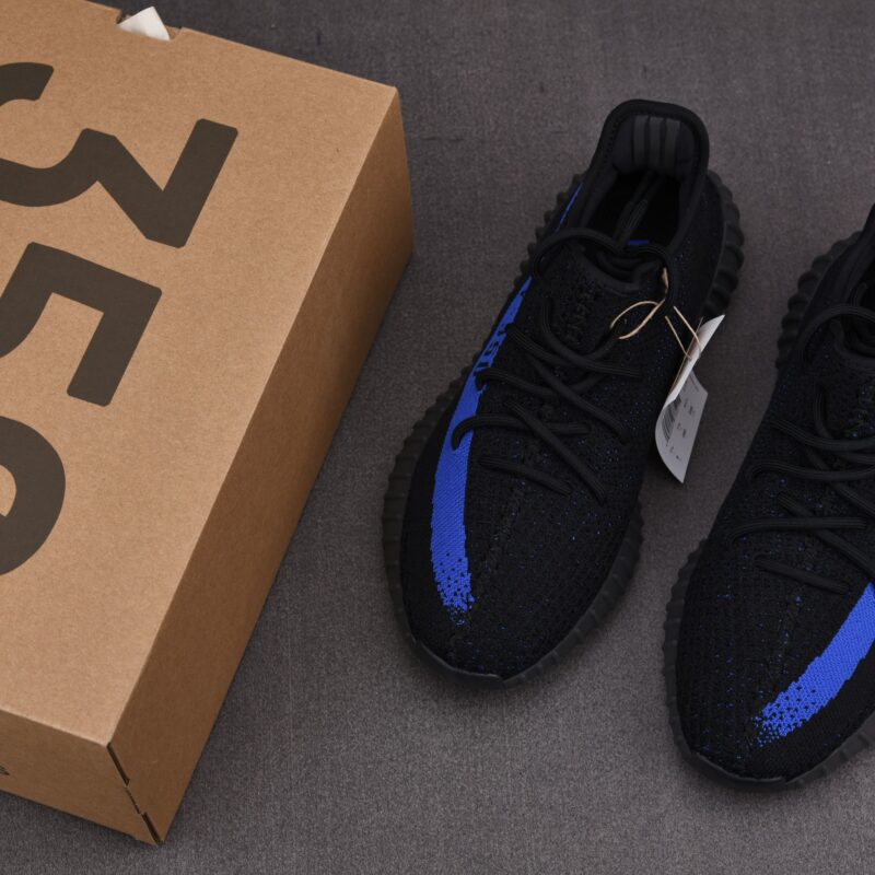 (BEST) adidas Yeezy 350 V2 ‘DAZZLING BLUE’