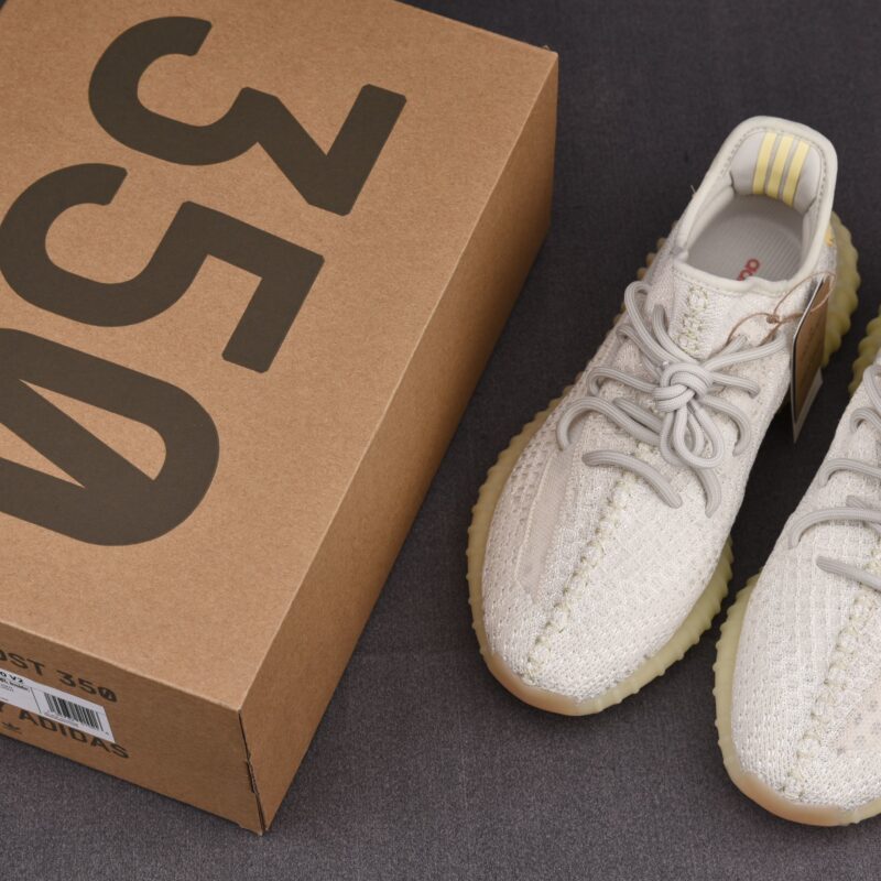 (BEST) adidas Yeezy 350 V2 ‘LIGHT’