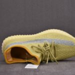 (BEST) adidas Yeezy 350 V2 ‘MARSH REFLECTIVE’