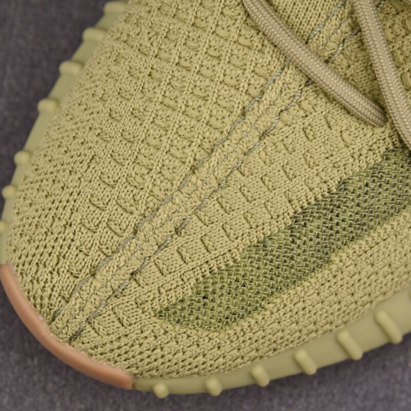 (BEST) adidas Yeezy 350 V2 ‘SULFUR’