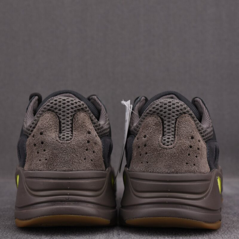 (BEST) adidas Yeezy Boost 700 'MAUVE'