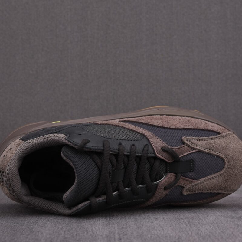 (BEST) adidas Yeezy Boost 700 'MAUVE'