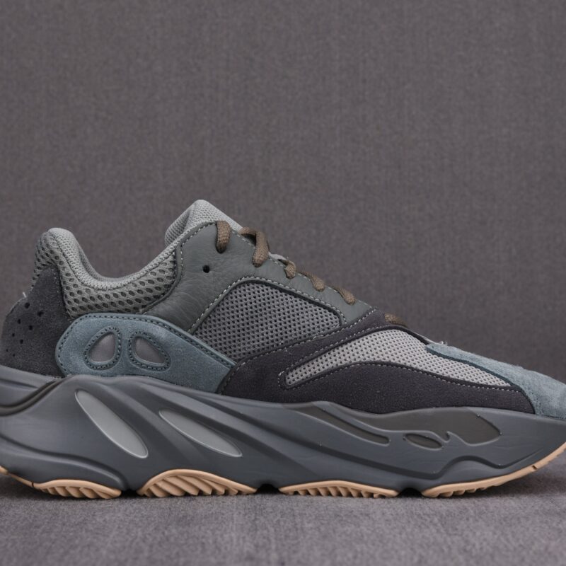 (BEST) adidas Yeezy Boost 700 'TEAL BLUE'