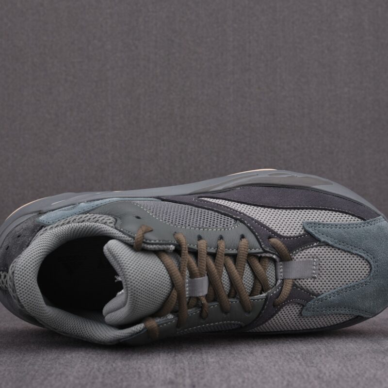 (BEST) adidas Yeezy Boost 700 'TEAL BLUE'