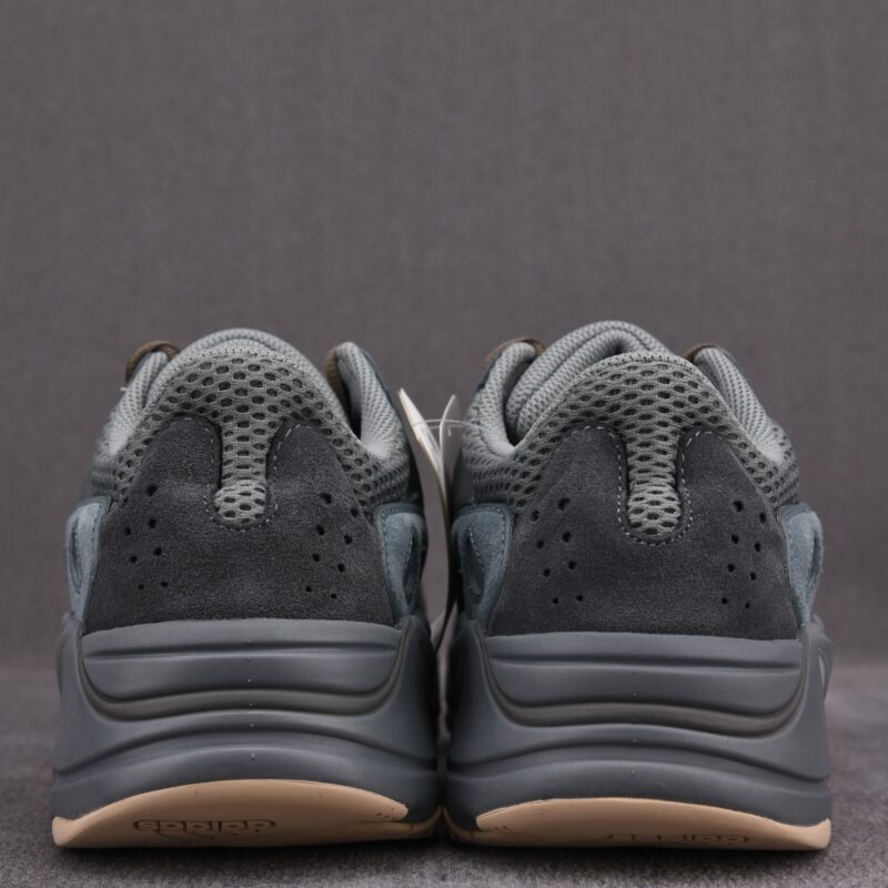 (BEST) adidas Yeezy Boost 700 'TEAL BLUE'