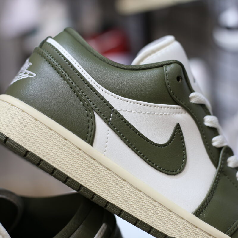 (BEST) Air Jordan 1 Low 'MEDIUM OLIVE'