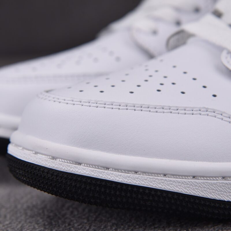 (BEST) Air Jordan 1 Low 'REVERSE PANDA'