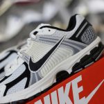 (BEST) Nike Air Zoom Vomero 5 'PHOTON DUST BLACK'