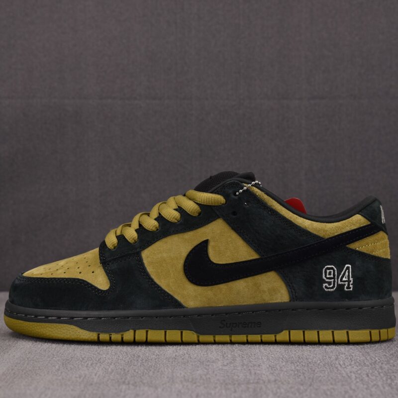 (BEST) Nike SB Dunk Low Supreme 94 'CAMPER GREEN'