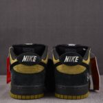 (BEST) Nike SB Dunk Low Supreme 94 'CAMPER GREEN'