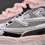 (BEST) OFF-WHITE Gray & Pink Be Right Back Sneakers