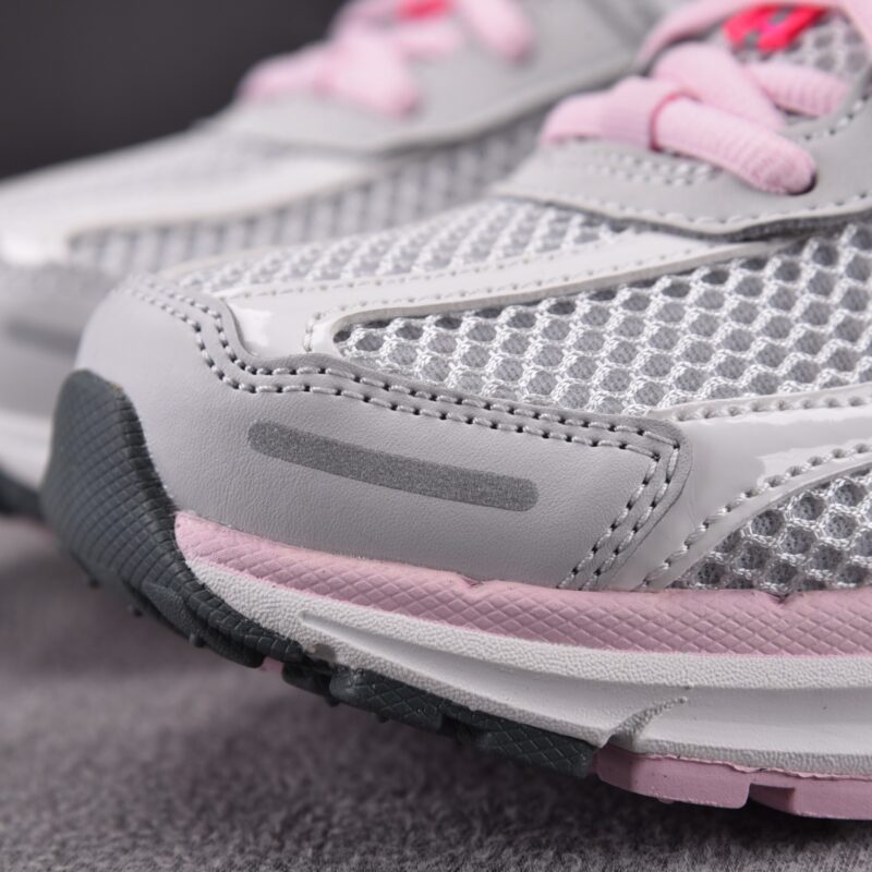 (BEST) Nike Zoom Vomero 5 'WHITE PINK'