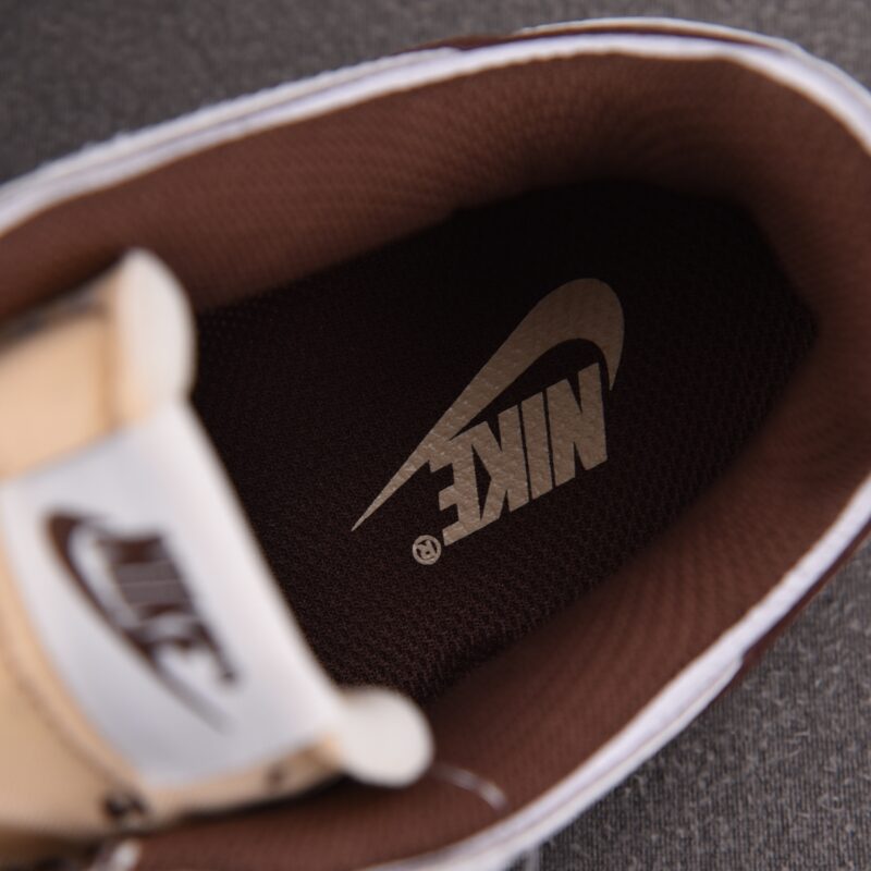 (BEST) Travis Scott x Nike Zoom Field Jaxx 'LIGHT CHOCOLATE'