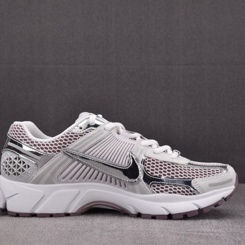 (BEST) Nike Zoom Vomero 5 Metallic Silver 'PLATINUM VIOLET'