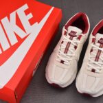 (BEST) Nike Zoom Vomero 5 'VALENTINE'S DAY'