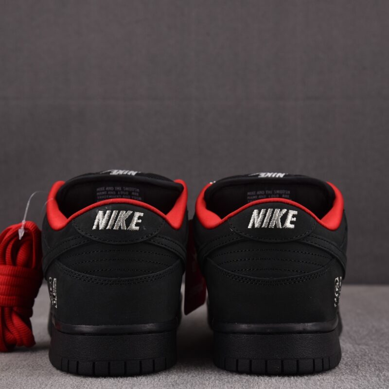 (BEST) Nike SB Dunk Low Supreme 94 'BLACK'