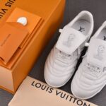 (BEST) Louis Vuitton LV Footprint Soccer 'WHITE GREY'