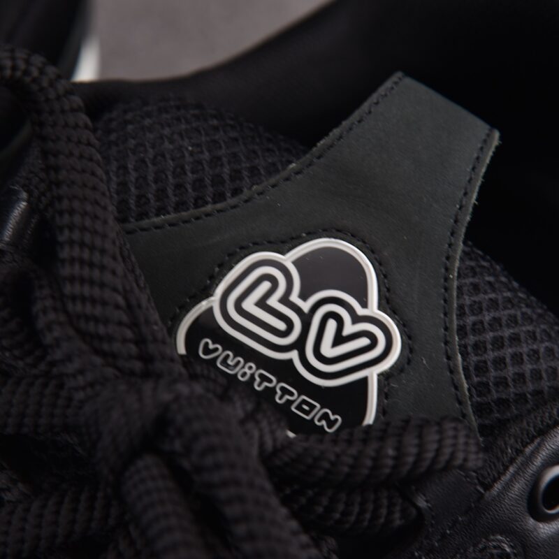 (BEST) Louis Vuitton LV Skate Sneaker 'BLACK WHITE'