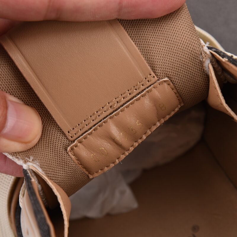 (BEST) Louis Vuitton Lv Trainer #54 Signature 'BROWN'