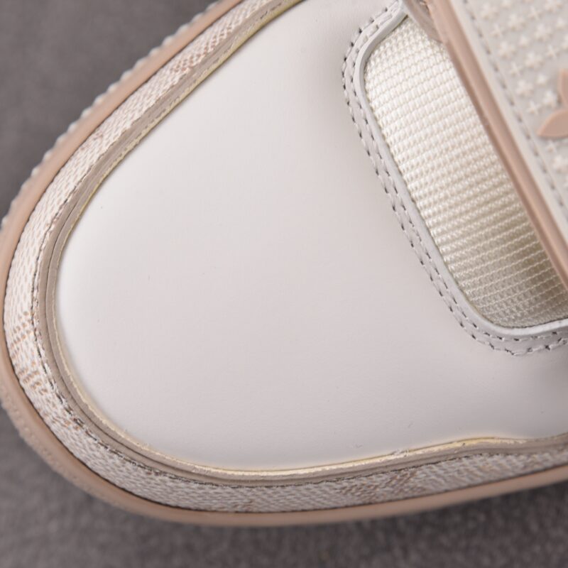 (BEST) Louis Vuitton LV Trainer Velcro 'BEIGE MONOGRAM'