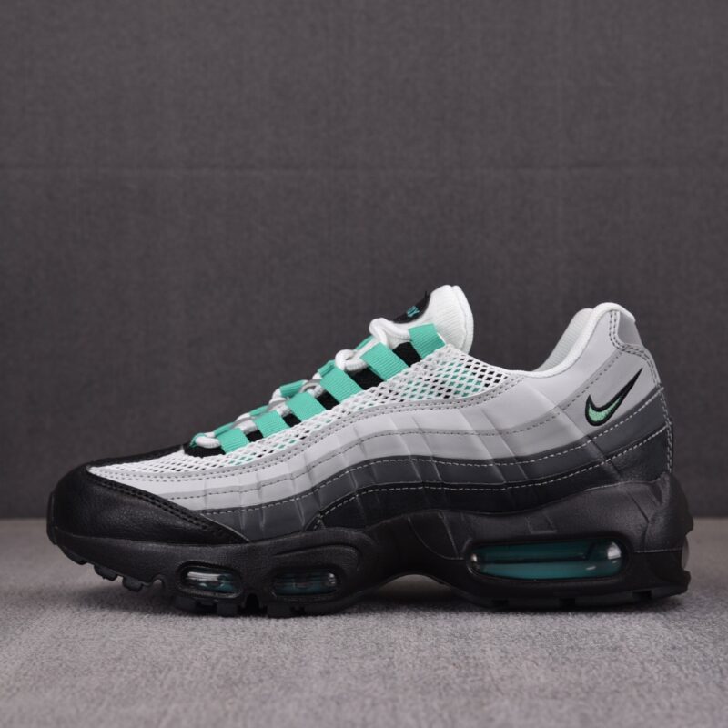 (BEST) Nike Air Max 95 'BLACK STADIUM GREEN'