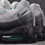 (BEST) Nike Air Max 95 'BLACK STADIUM GREEN'