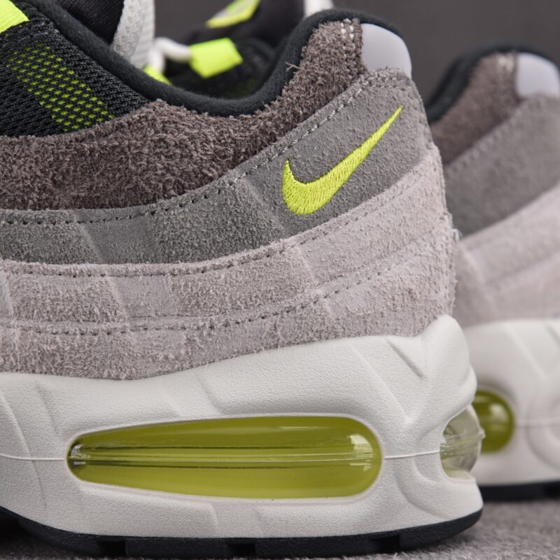 (BEST) Nike Air Max 95 OG 'REVERSE GRADIENT NEON'