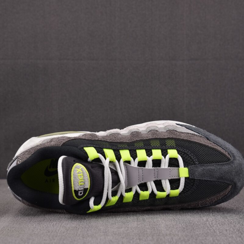 (BEST) Nike Air Max 95 OG 'REVERSE GRADIENT NEON'