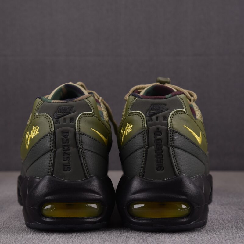 (BEST) Corteiz x Nike Air Max 95 SP 'GUTTA GREEN'