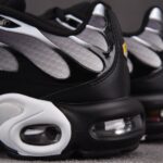 (BEST) Nike Air Max Plus 'BLACK METALLIC SILVER'