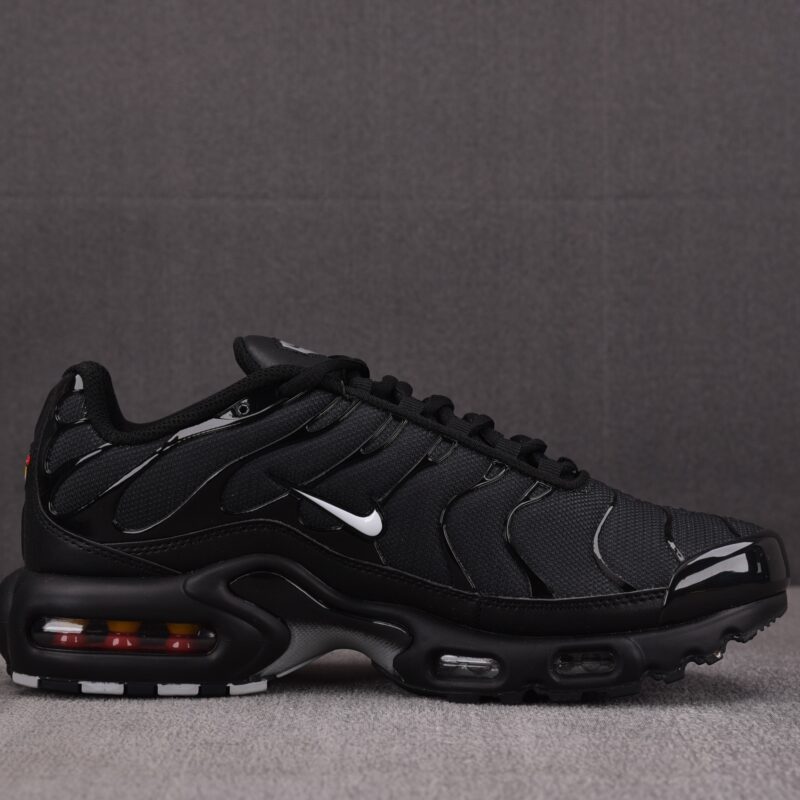 (BEST) Nike Air Max Plus Multi Swoosh 'BLACK CRIMSON'