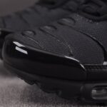 (BEST) Nike Air Max Plus Multi Swoosh 'BLACK CRIMSON'