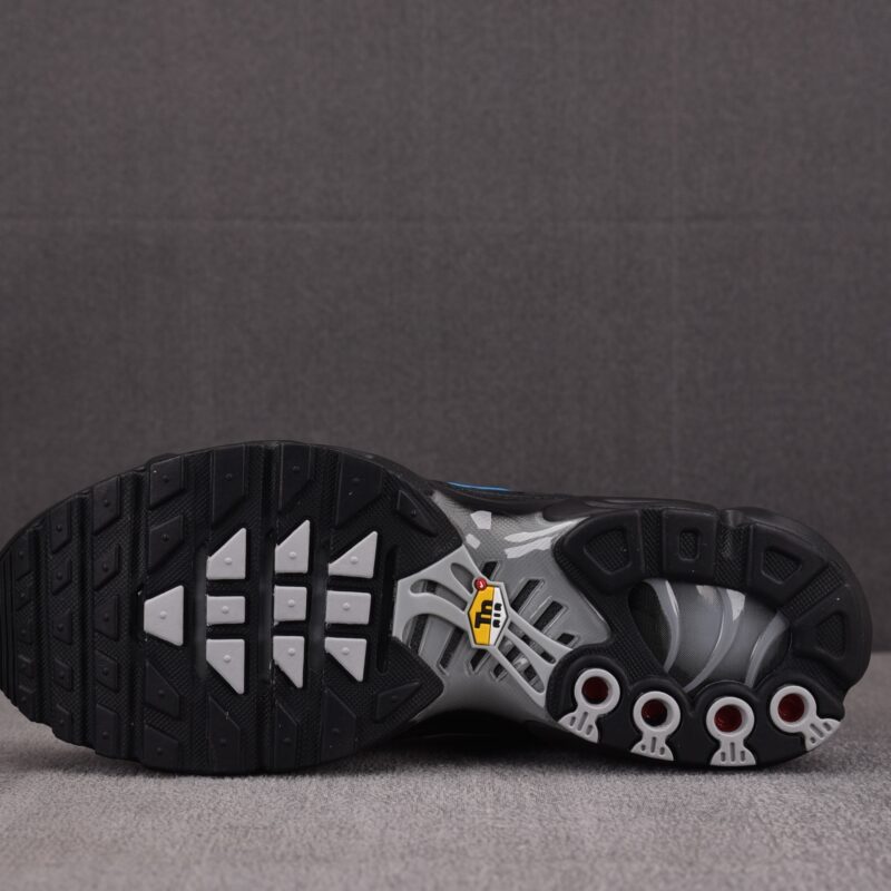 (BEST) Nike Air Max Plus Multi Swoosh 'BLACK CRIMSON'