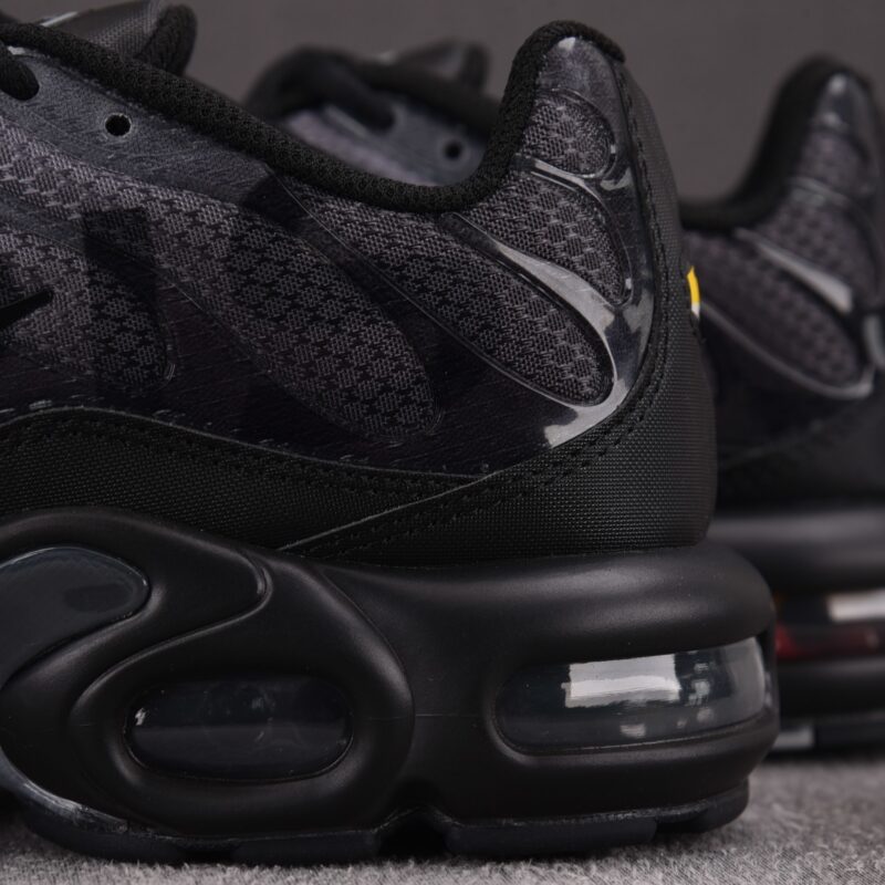 (BEST) Nike Air Max Plus PSG 'BLACK PARTICLE GREY'