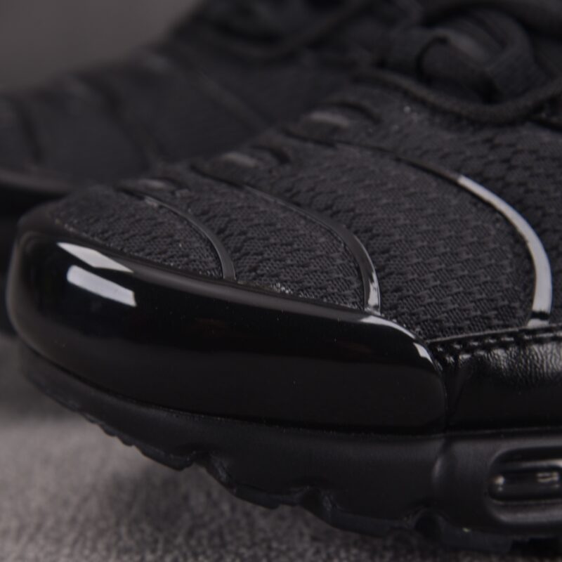 (BEST) Nike Air Max Plus 'TRIPLE BLACK'