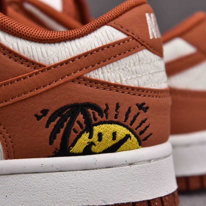 (BEST) Nike Dunk Low SE 'SUN CLUB'