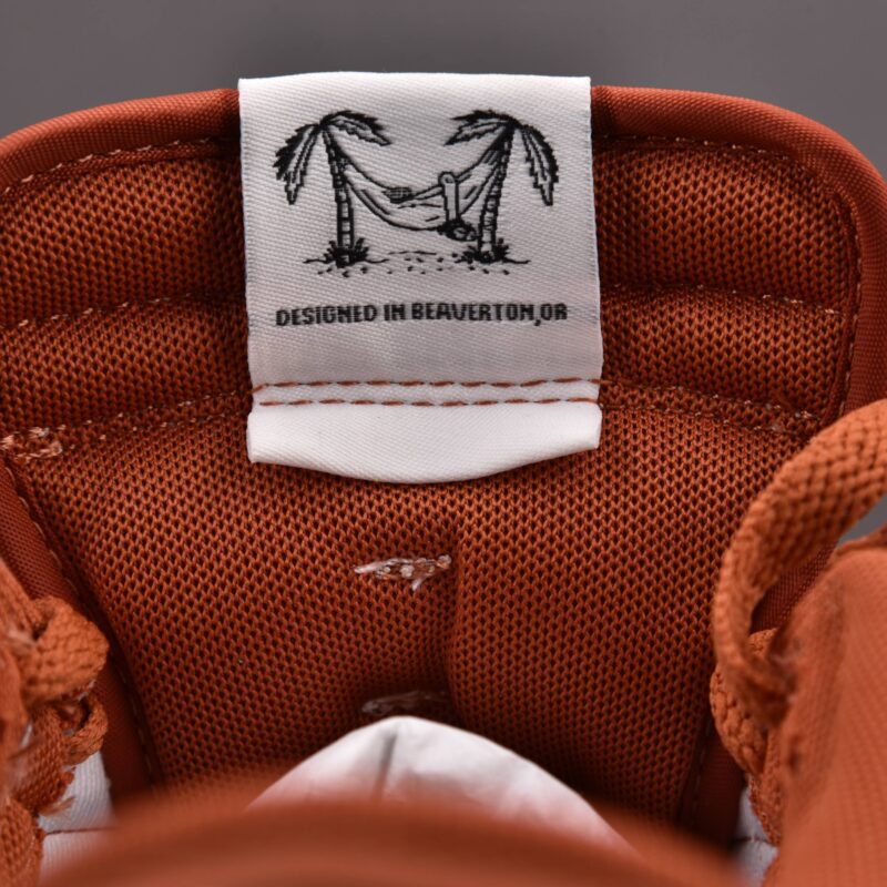 (BEST) Nike Dunk Low SE 'SUN CLUB'