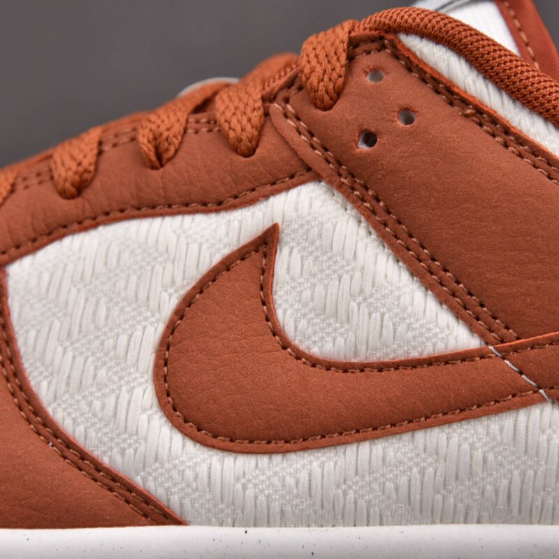 (BEST) Nike Dunk Low SE 'SUN CLUB'