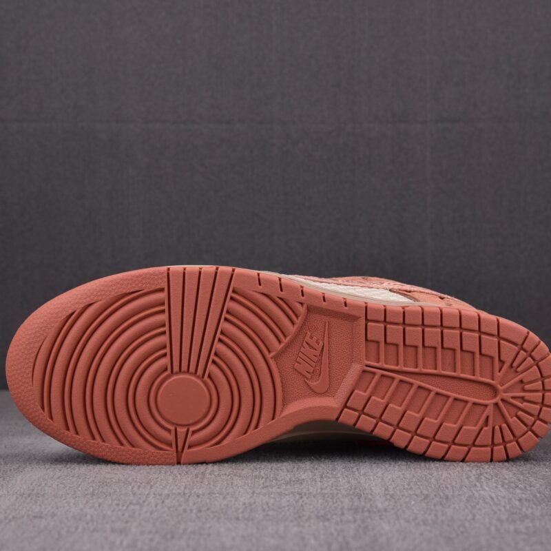 (BEST) Nike Dunk Low SP 'WHAT THE CLOT'