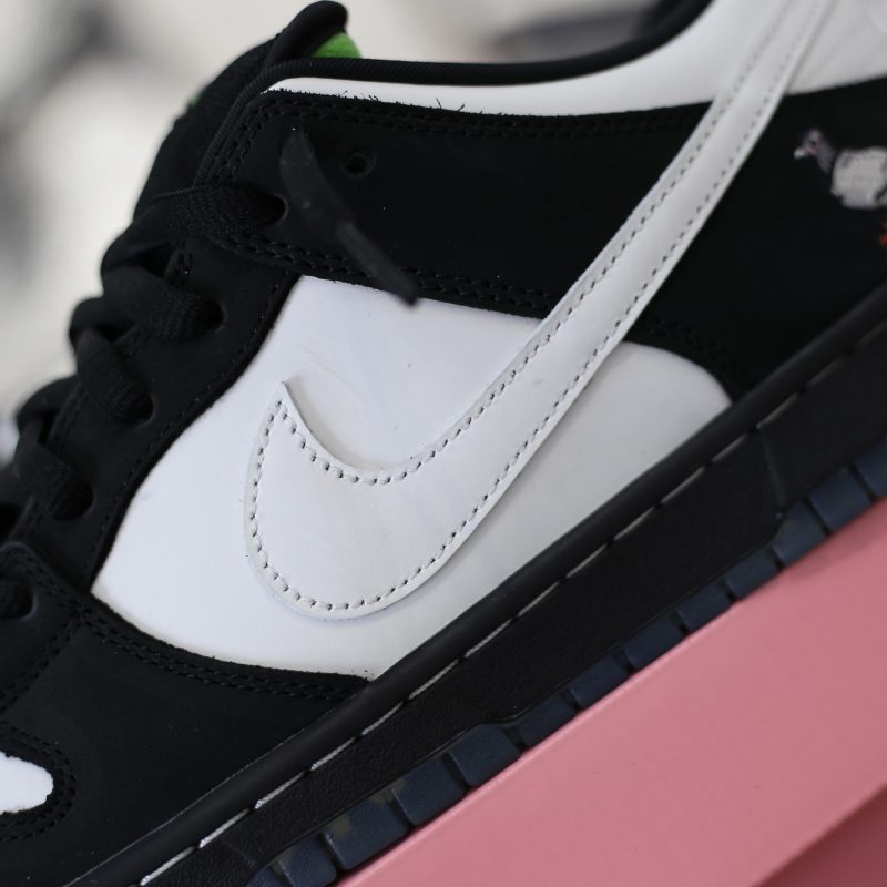 (BEST) Nike SB Dunk Low 'PANDA PIGEON'