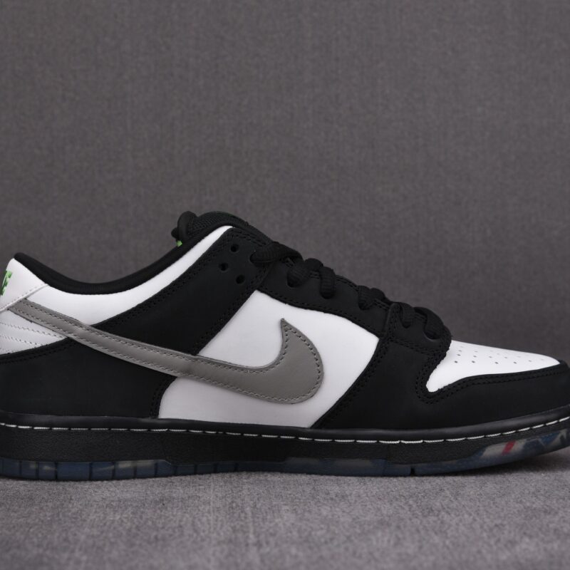 (BEST) Nike SB Dunk Low 'PANDA PIGEON'