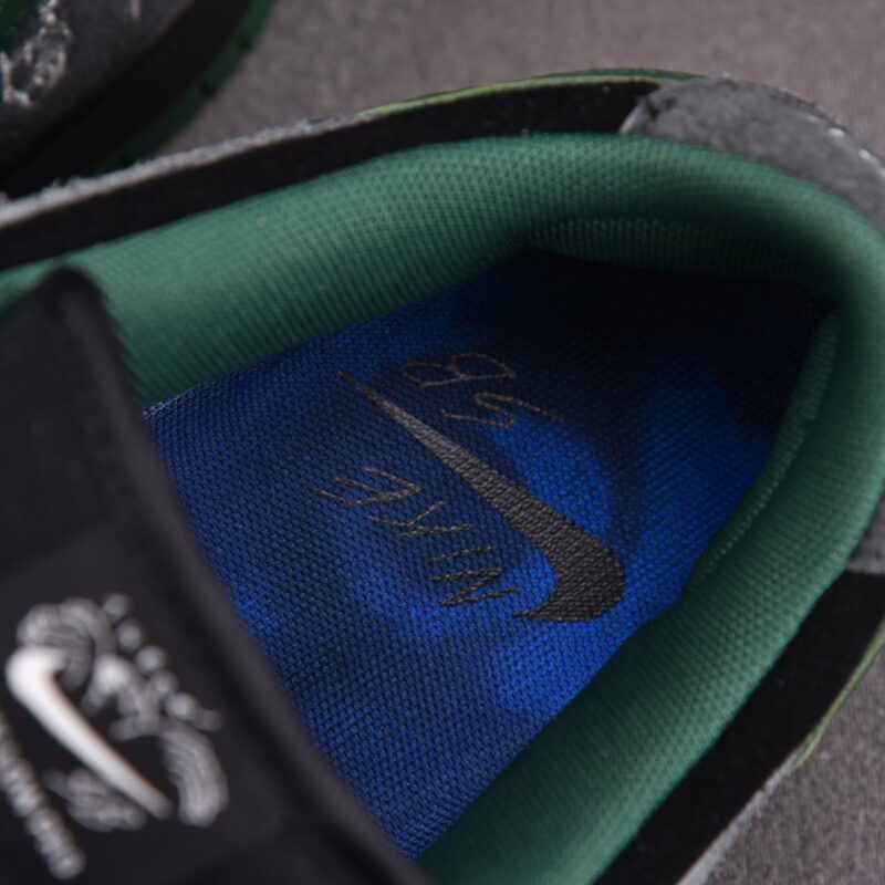 (BEST) Nike SB Dunk Low 'THERE SKATEBOARDS'