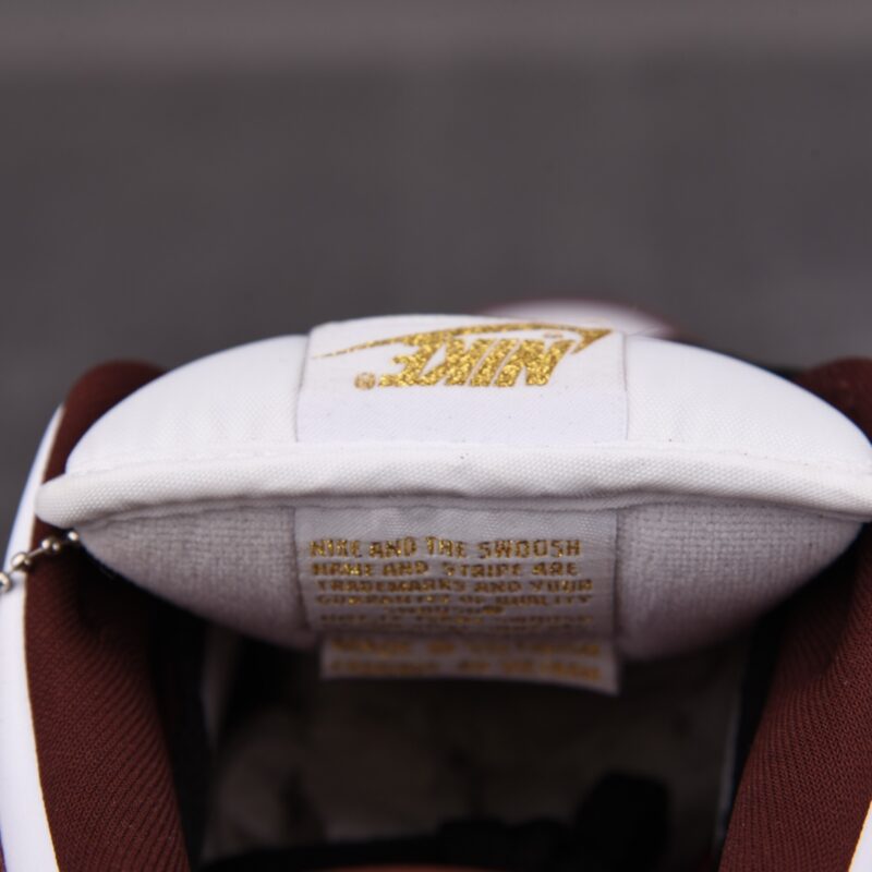 (BEST) Nike Supreme Dunk OG SB 'BARKROOT BROWN'