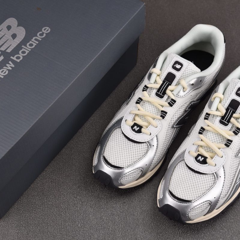 (BEST) New Balance 204L 'Silver Metallic Black'