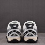 (BEST) New Balance 204L 'Silver Metallic Black'